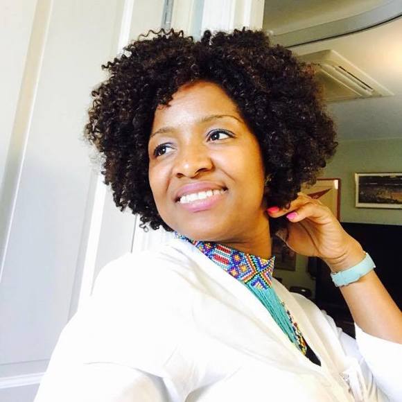 Meet your Posher, Issatu - Picture 1 of 1